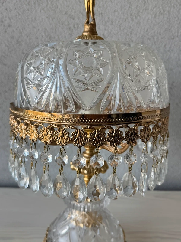 Lampa kryształowa i mosiądzu - obrazek 2